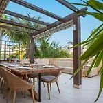 Casa Magnolia